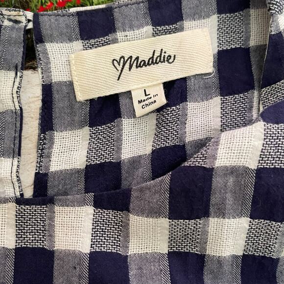 Maddie Navy Blue and White Gingam Front Tie Pull-over Blouse Size Large Summer  - Picture 9 of 11